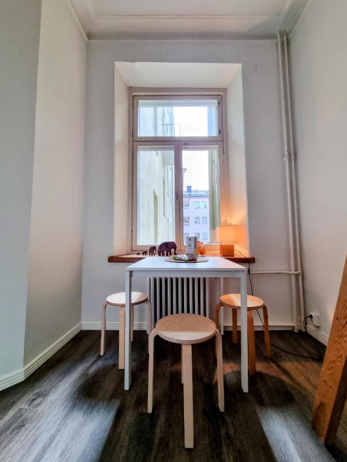 4 Blocks From Stockmann Apartment Helsinki Bagian luar foto